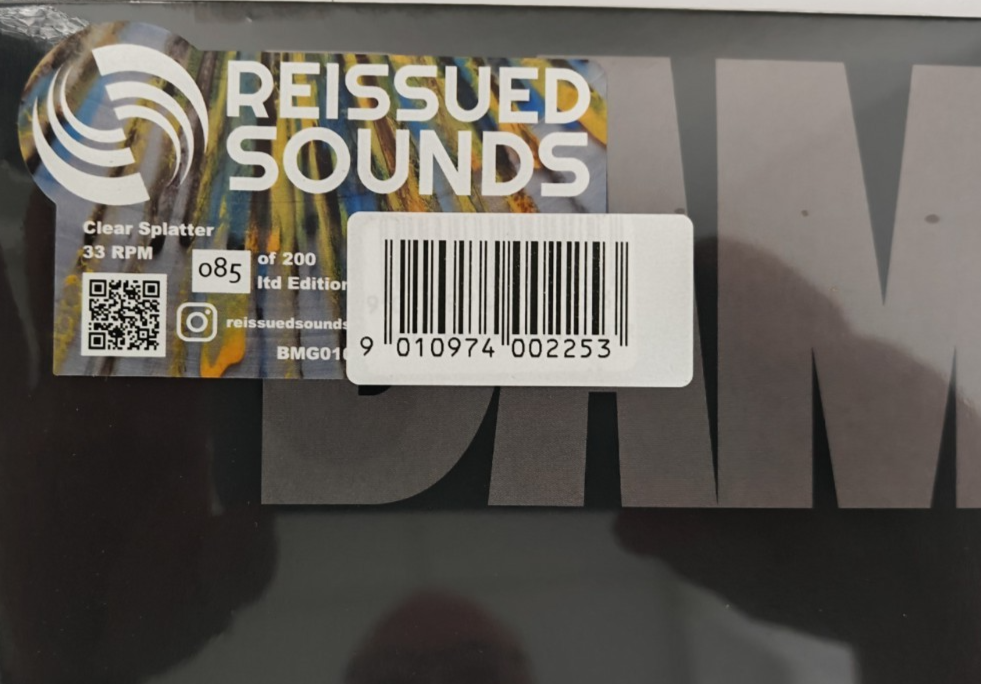 8623923
