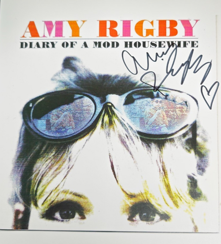 Amy Rigby Hand Signed presentation A4 on glossy print Autograph