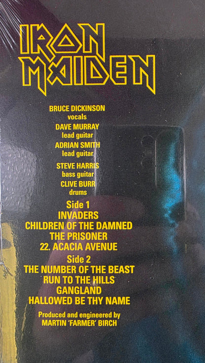 7618000